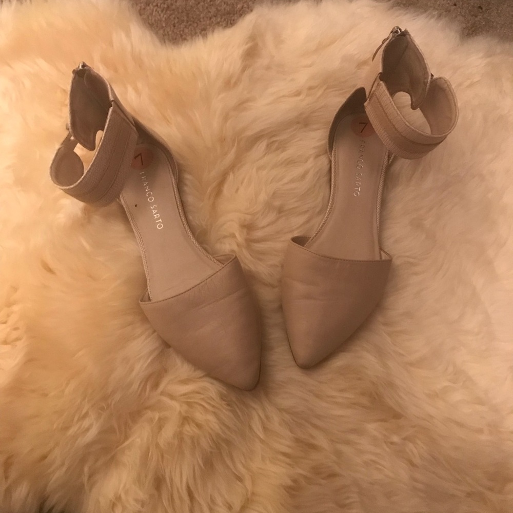 Franco Sarto Flats